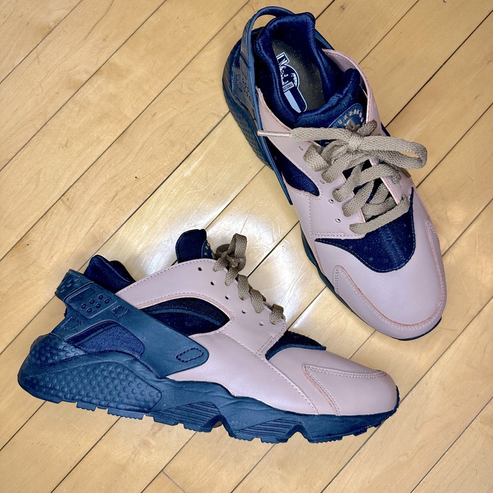 Nike Air Huarache Toadstool 2021